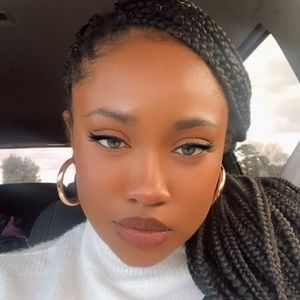 Meet your Posher, Matejai